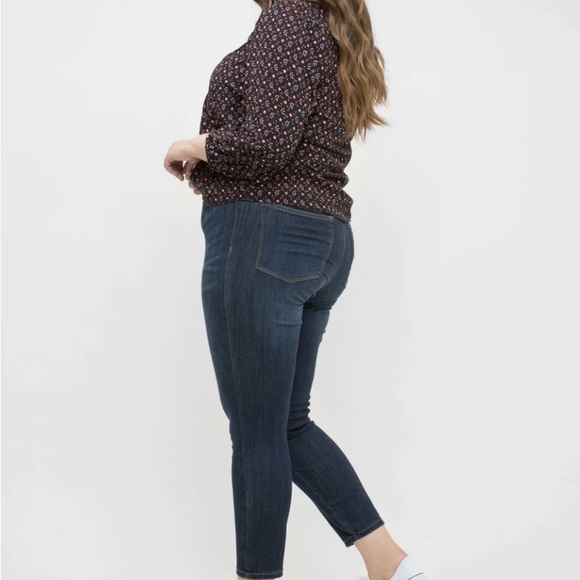 Judy Blue Mid Rise Skinny Pull on Jean-Size 24 - Picture 2 of 4